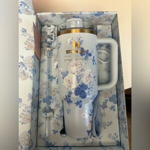 Stanley x LoveShackFancy 40 oz Quencher